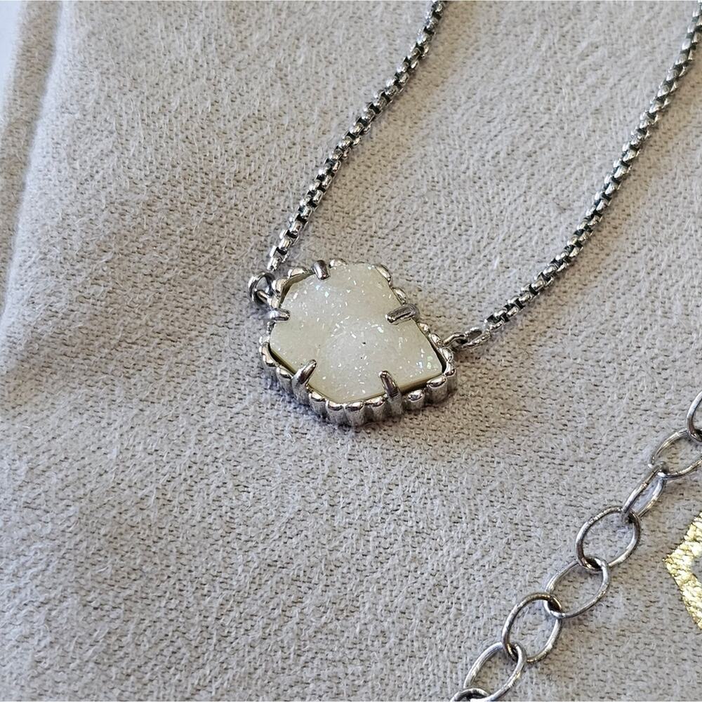 Kendra‎ Scott Silver and White Drusy Pendant Necklace - Picture 6 of 7